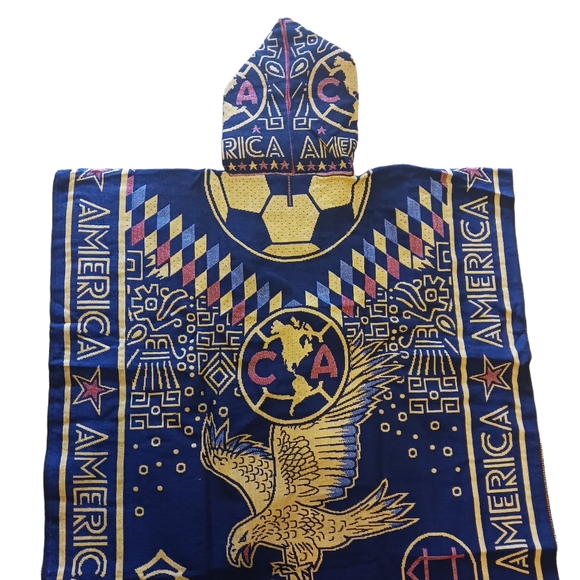 Club America Mexican Poncho - Stylish Fan Gear for Game Day | Dark Blue - Picture 6 of 6